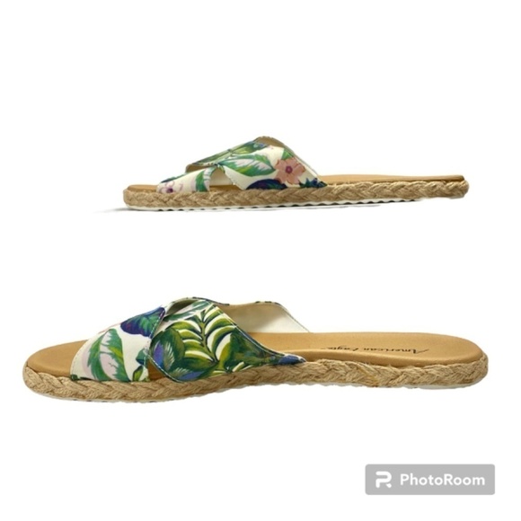AMERICAN EAGLE Sandals in floral criss-cross Size 9 - Picture 4 of 7